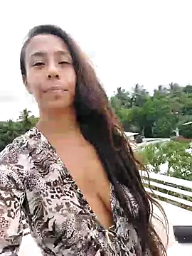 Luna-Natural online show from February 15, 2026, 7:02 pm