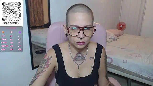 moon cat85 online show from March 3, 2025, 1:28 am