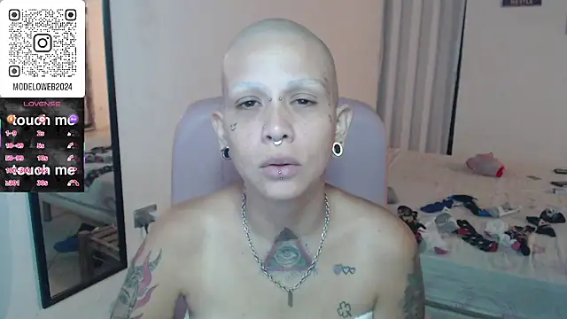 moon cat85 online show from March 8, 2025, 12:22 am