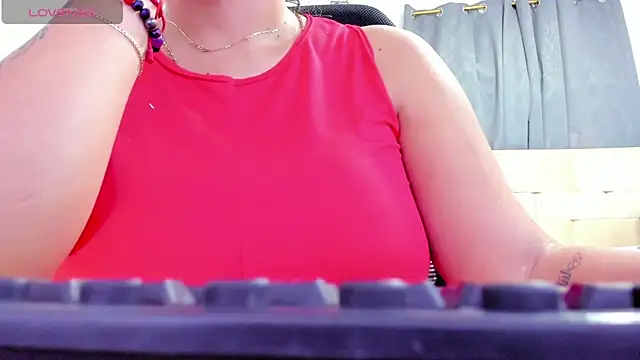 sweetfabianaxl online show from March 13, 2026, 7:30 pm