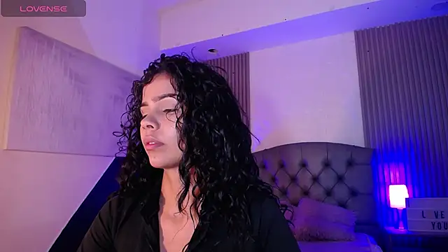 ximena diaz online show from March 19, 2025, 9:37 pm