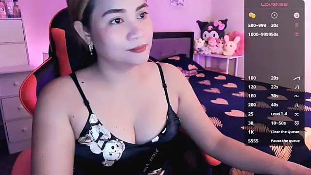 Snapshot of yenyen_ chatting on July 7, 2026, 12:35 am yenyen online show from July 7, 2026, 12:35 am