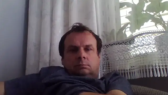grzes19763 online show from May 28, 2026, 9:49 am