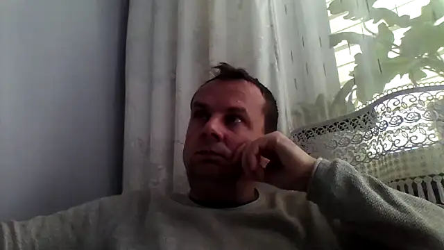 grzes19763 online show from June 15, 2026, 8:25 am