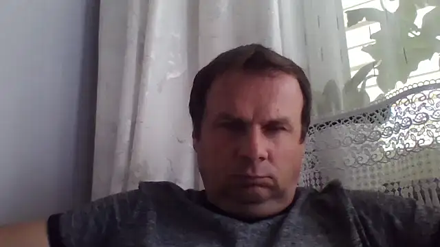 grzes19763 online show from June 1, 2026, 9:42 am