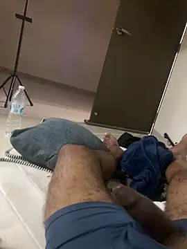 Snapshot of Sujiynb chatting on March 21, 2026, 11:08 pm Sujiynb online show from March 21, 2026, 11:08 pm