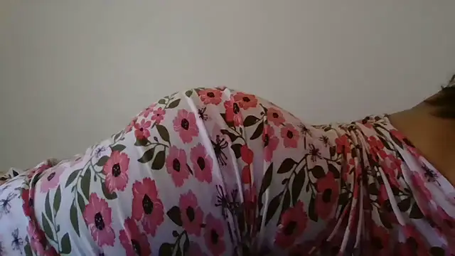 beautylovess online show from November 3, 2025, 8:07 am