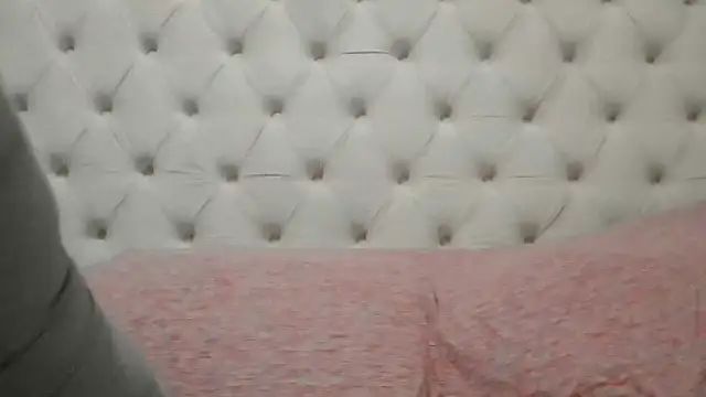 Snapshot of beautylovess chatting on March 11, 2026, 1:21 am beautylovess online show from March 11, 2026, 1:21 am