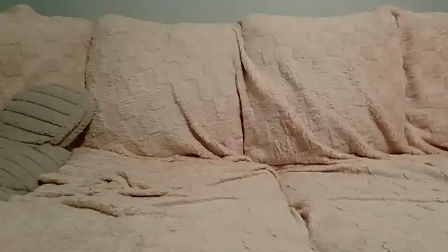 Snapshot of beautylovess chatting on March 7, 2026, 12:54 pm beautylovess online show from March 7, 2026, 12:54 pm