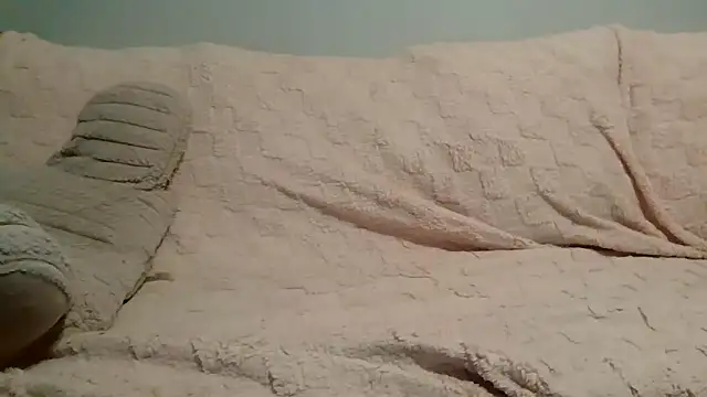 Snapshot of beautylovess chatting on March 18, 2026, 9:04 pm beautylovess online show from March 18, 2026, 9:04 pm