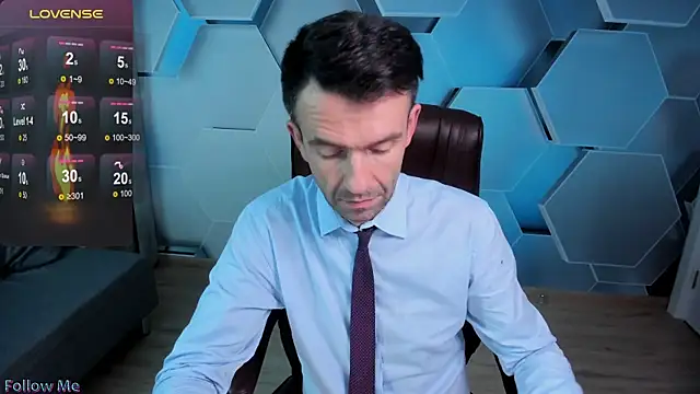 SteveTiger online show from November 23, 2025, 3:55 pm