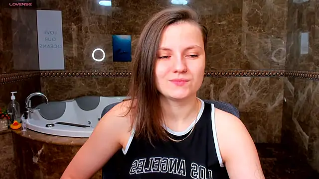 MelindaTin online show from February 26, 2026, 7:41 am