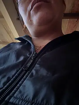 Ixchel Anaid online show from November 15, 2025, 11:25 am