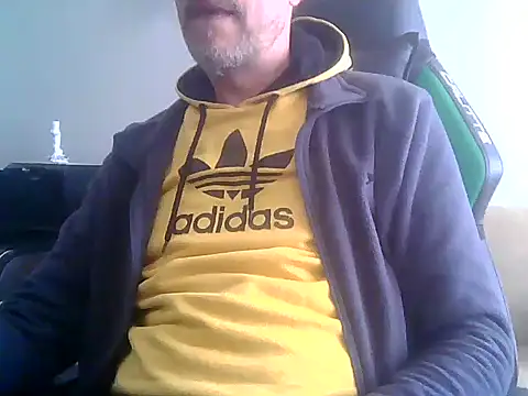 boran34 online show from May 2, 2026, 9:03 am