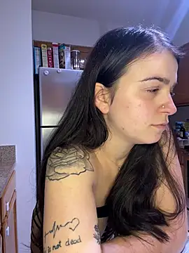 joeystaciee online show from July 1, 2026, 6:08 pm