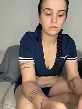 joeystaciee online show from June 18, 2026, 12:20 am