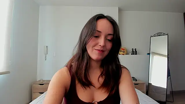 molly marmalade  online show from March 21, 2025, 5:12 pm