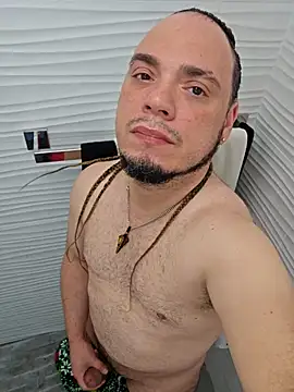 latinoflpr online show from March 27, 2026, 3:48 am