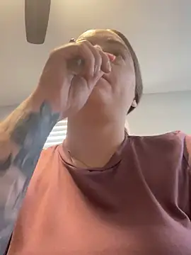 jaseyrae online show from October 12, 2025, 3:35 pm