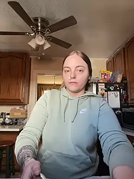 jaseyrae online show from March 2, 2025, 5:09 pm