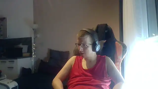 David250692 online show from June 24, 2026, 8:24 am