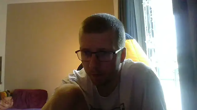 David250692 online show from October 9, 2025, 10:16 am