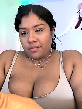 Snapshot of paola091 chatting on March 6, 2026, 1:33 am paola091 online show from March 6, 2026, 1:33 am