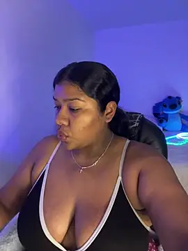 paola091 online show from June 10, 2026, 11:33 am