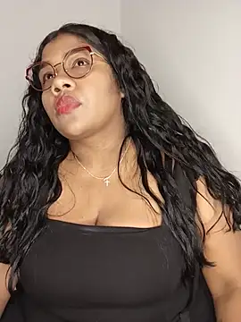 paola091 online show from May 24, 2026, 12:43 am