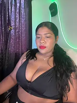 paola091 online show from July 12, 2026, 7:26 pm
