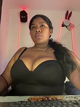 paola091 online show from July 10, 2026, 1:38 am