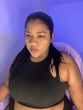 paola091 online show from June 18, 2026, 2:32 am