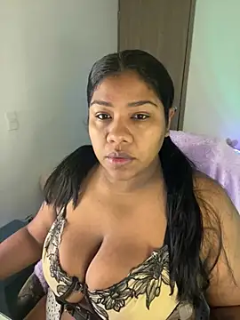 paola091 online show from June 19, 2026, 11:38 am