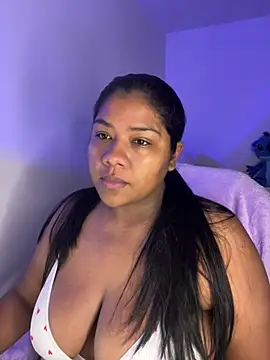 paola091 online show from June 18, 2026, 11:37 am