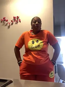 CurvyDesire1 online show from September 15, 2025, 9:32 am