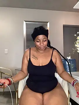 CurvyDesire1 online show from December 15, 2025, 4:24 pm