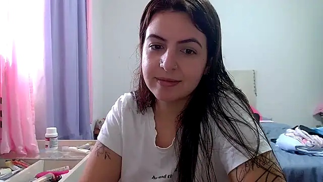 chelbyy online show from December 2, 2025, 8:10 pm