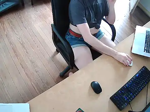 seoulsatxh online show from January 13, 2026, 5:39 pm