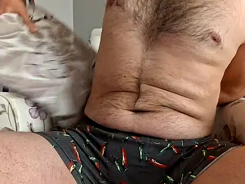 Snapshot of praqun2021 chatting on November 20, 2025, 1:45 pm praqun2021 online show from November 20, 2025, 1:45 pm