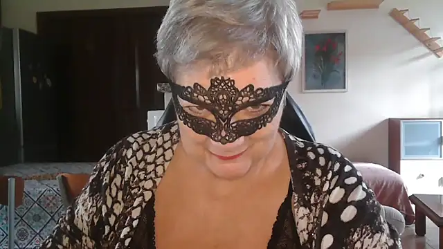 simona60 online show from September 26, 2025, 1:29 pm