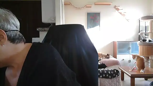 simona60 online show from November 11, 2025, 1:50 pm