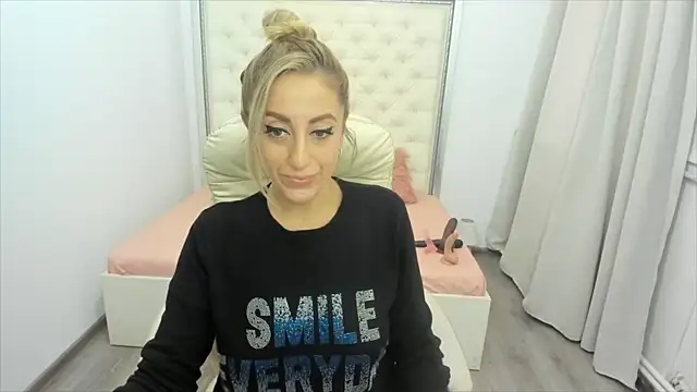 erykajoy online show from October 23, 2025, 8:57 am