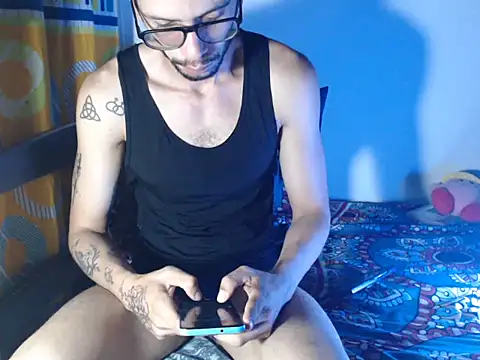 alisterxxx online show from October 11, 2025, 2:23 am