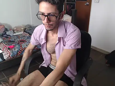 alisterxxx online show from July 11, 2026, 2:50 pm