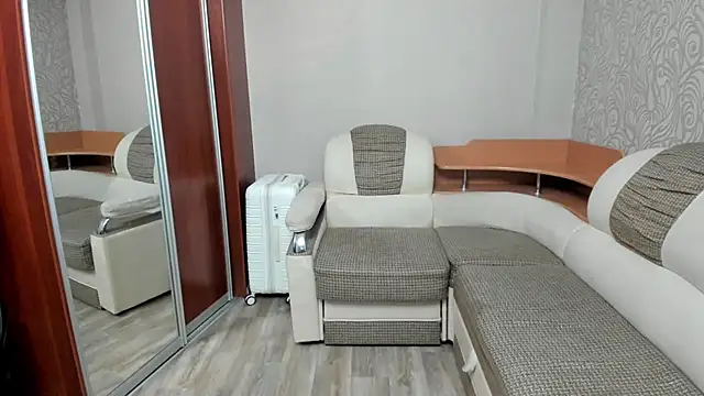 Marrymepls online show from February 1, 2026, 1:31 pm