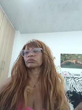 Snapshot of BustyMilf_ chatting on July 6, 2026, 12:01 pm BustyMilf online show from July 6, 2026, 12:01 pm