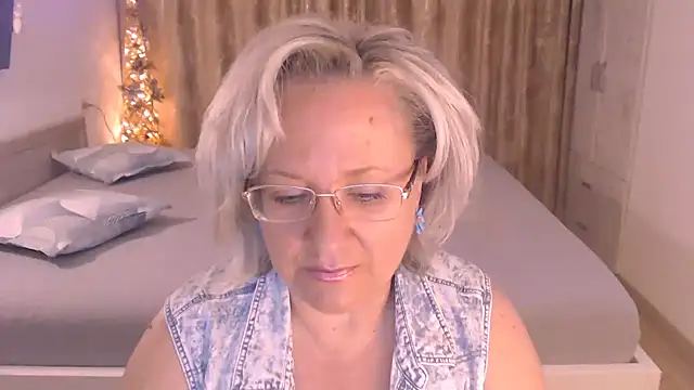 Raisshy online show from July 10, 2026, 2:50 pm