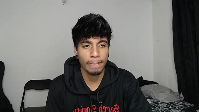 stevenosori online show from October 28, 2025, 2:23 am