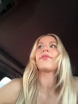 jasminesummer online show from November 9, 2025, 2:21 pm