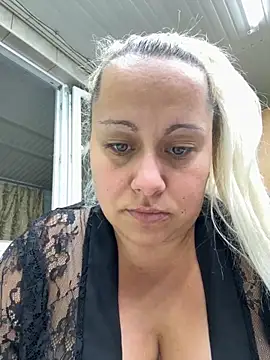 SabinaSweety online show from September 26, 2025, 6:04 pm